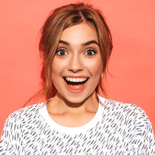 Fille-Souriante
